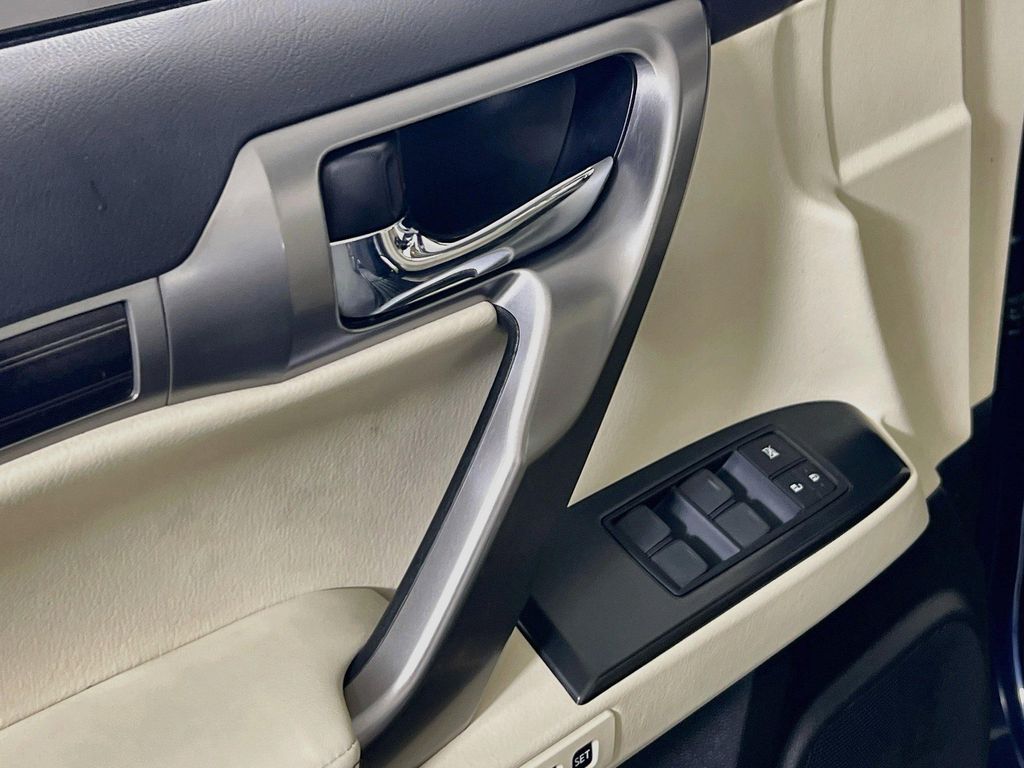 2022 Lexus GX 460 PREMIUM — миниатюра 18