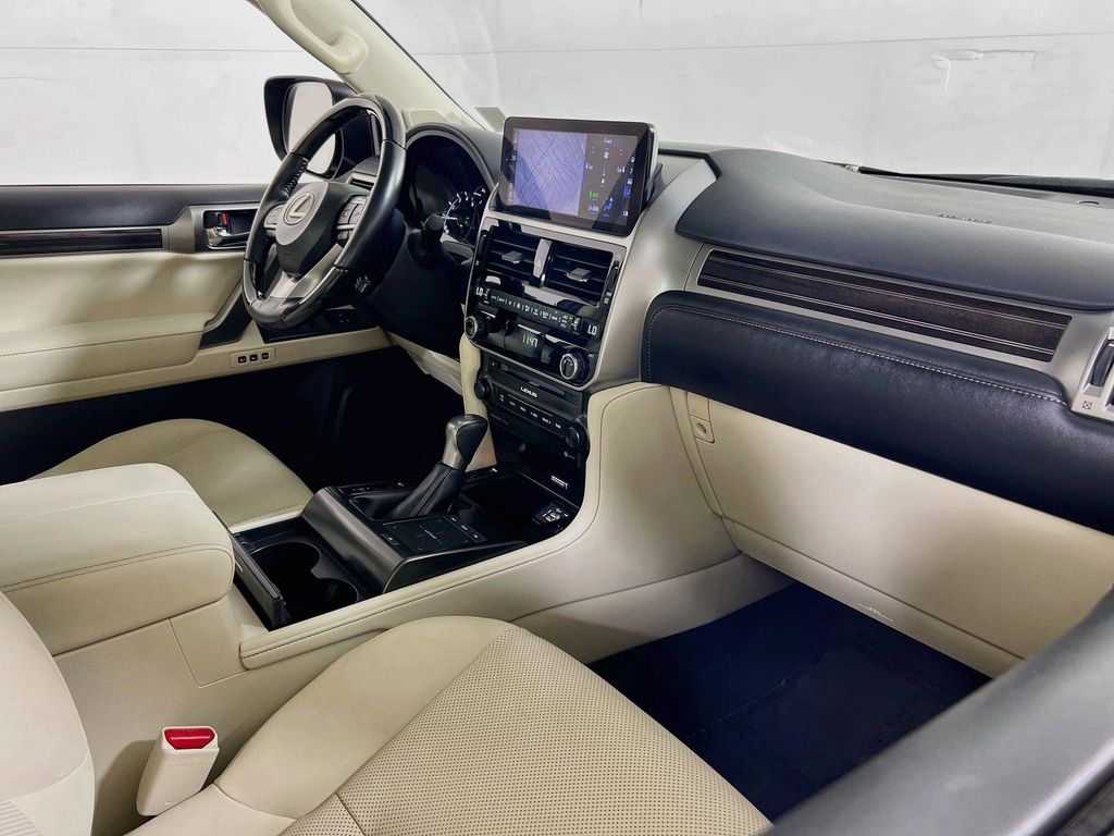 2022 Lexus GX 460 PREMIUM — миниатюра 30
