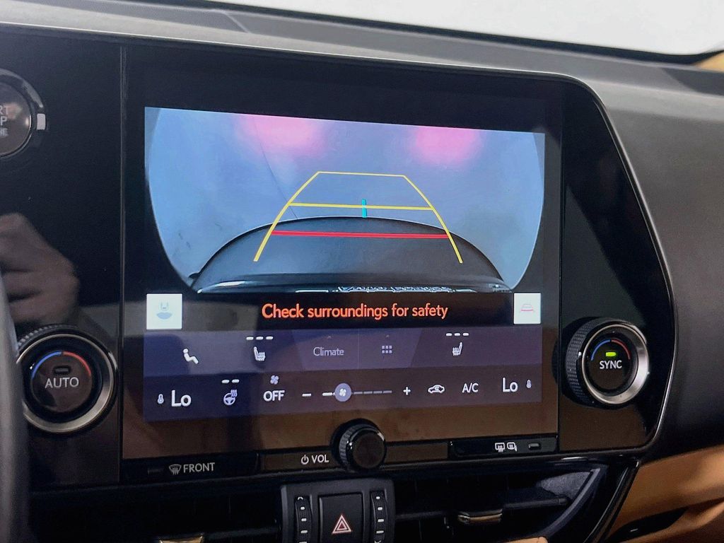 صورة 13 لـ 2024 Lexus NX 350 NX 350 AWD