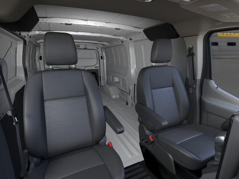 صورة 10 لـ 2026 FORD TRANSIT-250 BASE