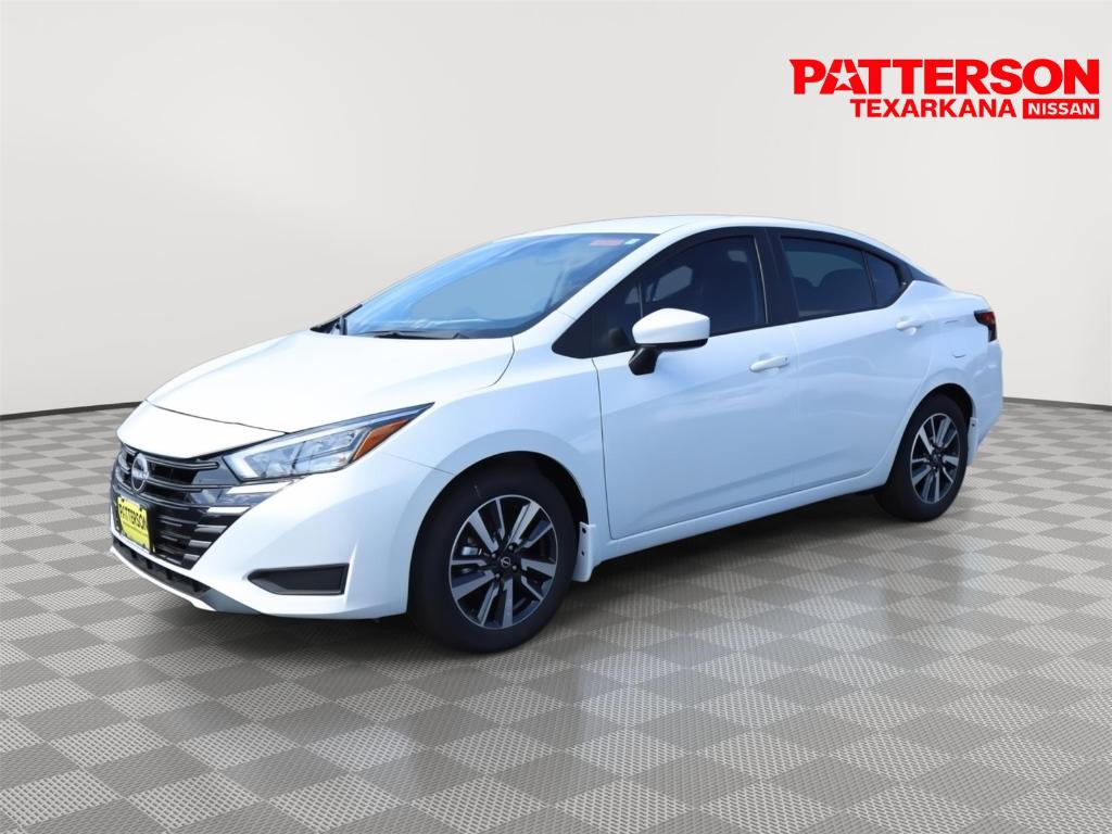 New 2025 Nissan Versa 1.6 SV