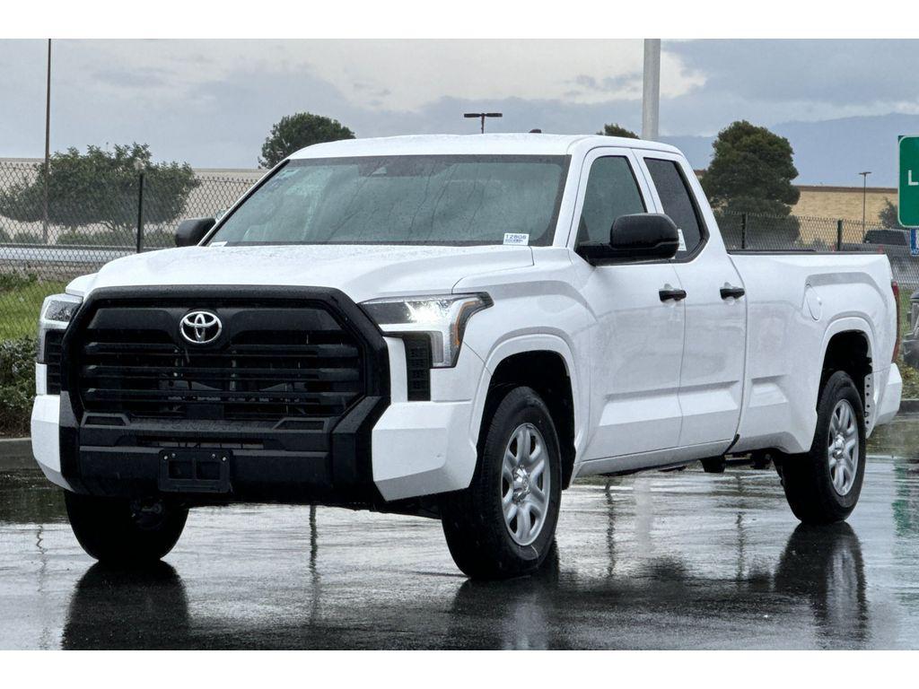 TOYOTA TUNDRA - 8
