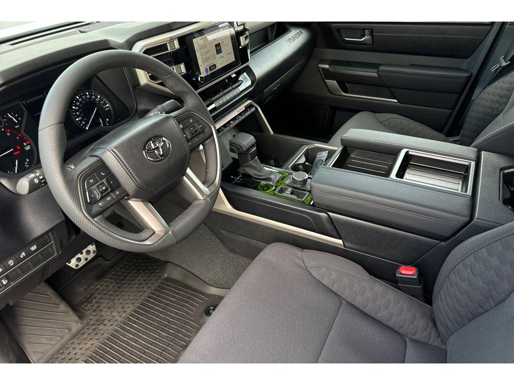 TOYOTA TUNDRA - 9