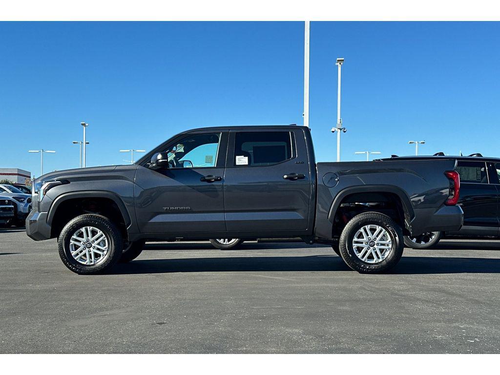 TOYOTA TUNDRA - 6