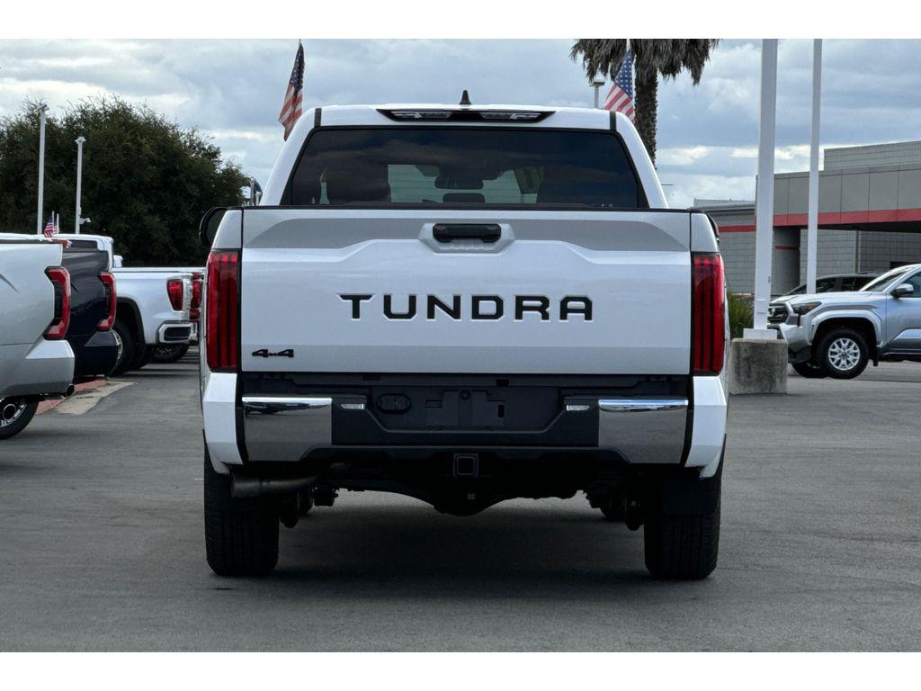 TOYOTA TUNDRA - 5