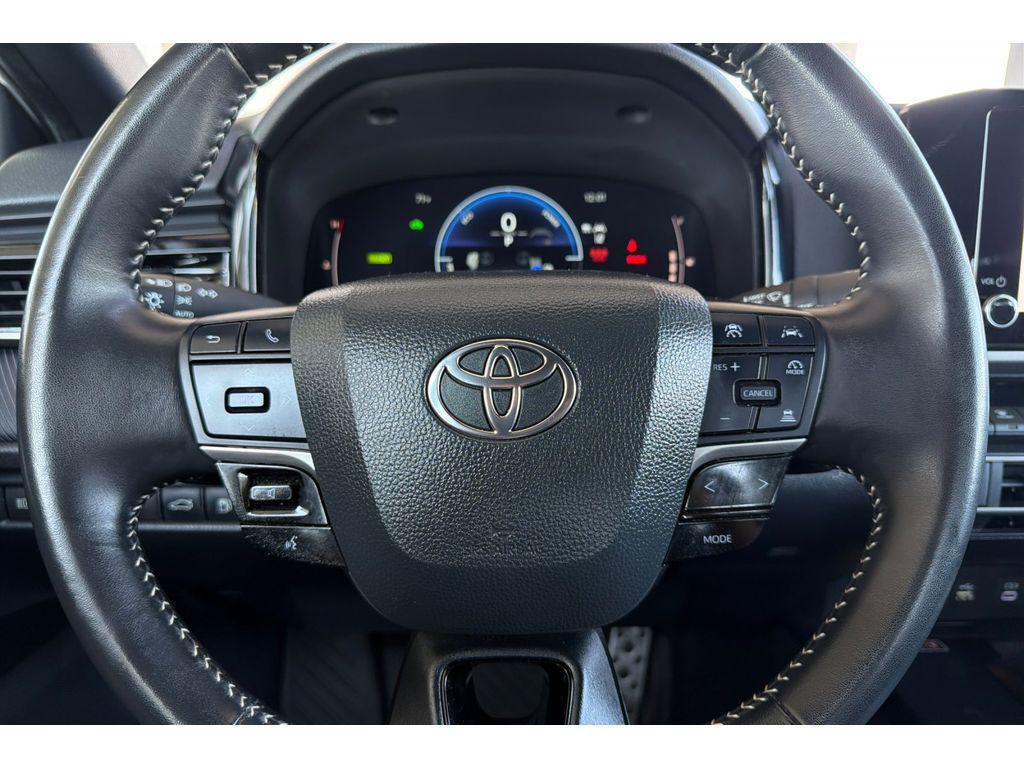 صورة مصغرة 24 لـ 2025 Toyota CAMRY