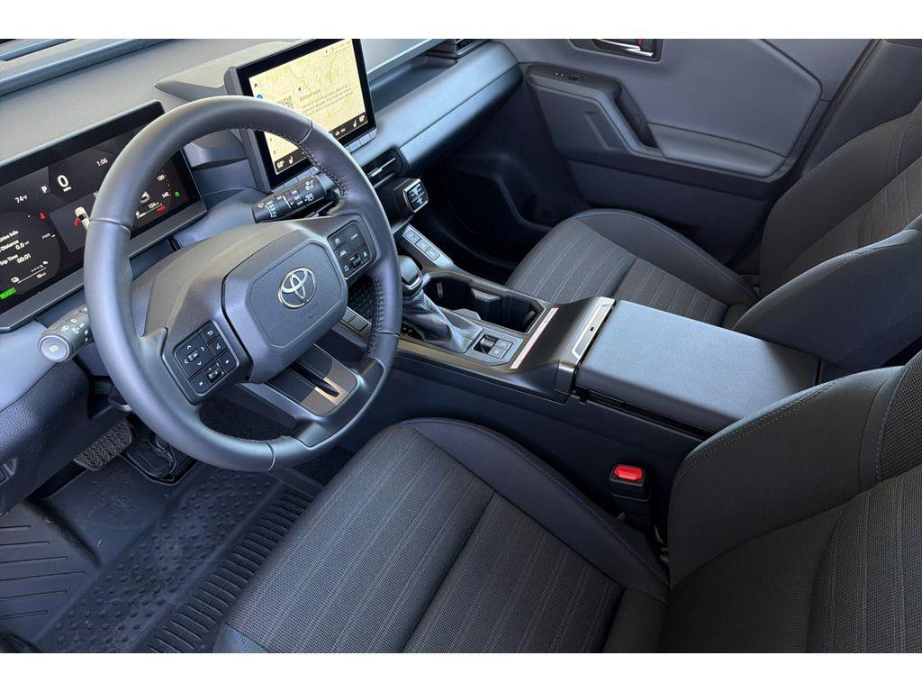 TOYOTA RAV4 - 10