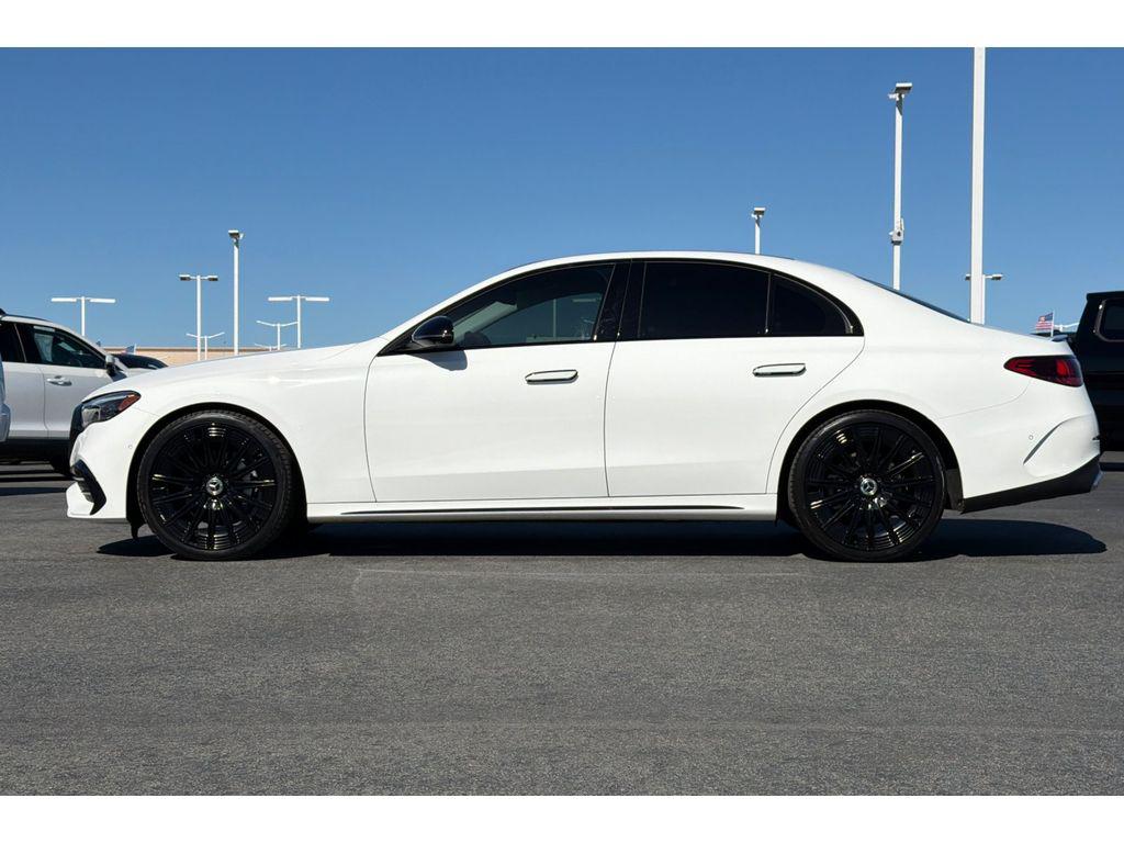 MERCEDES-BENZ E-CLASS - 7