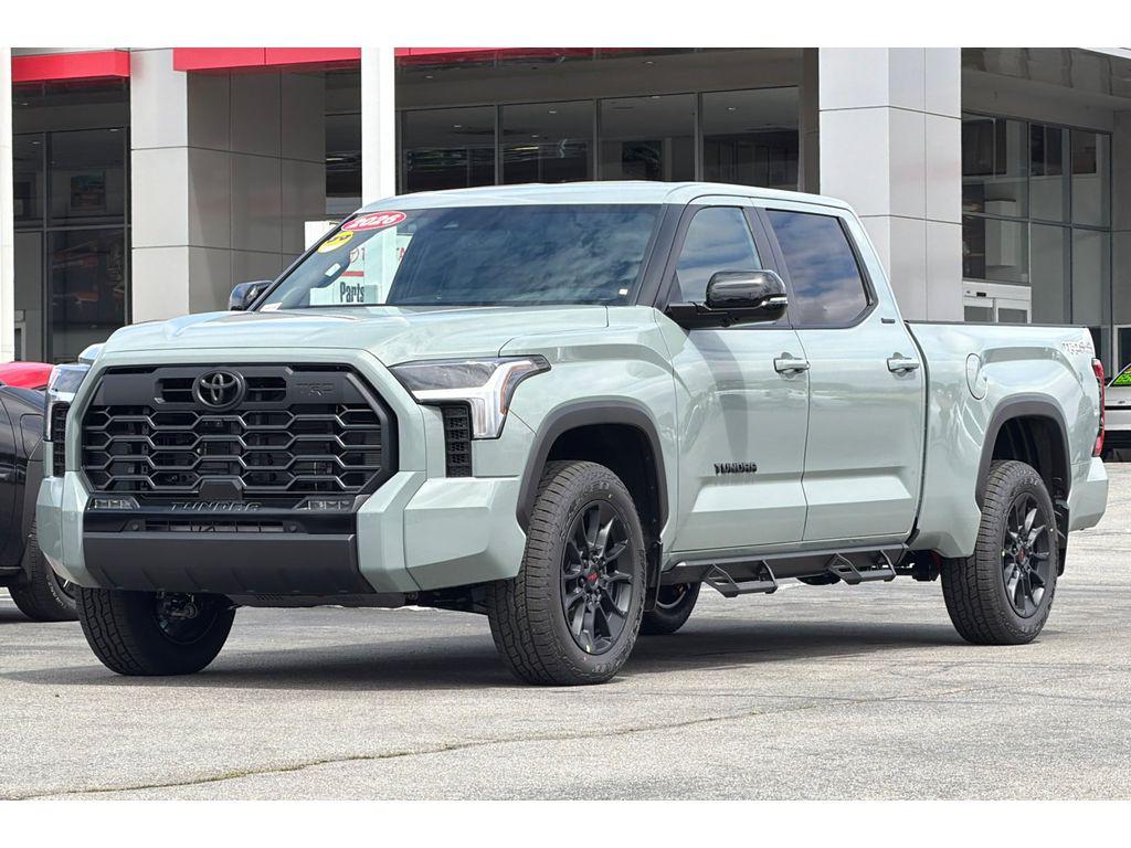TOYOTA TUNDRA - 8