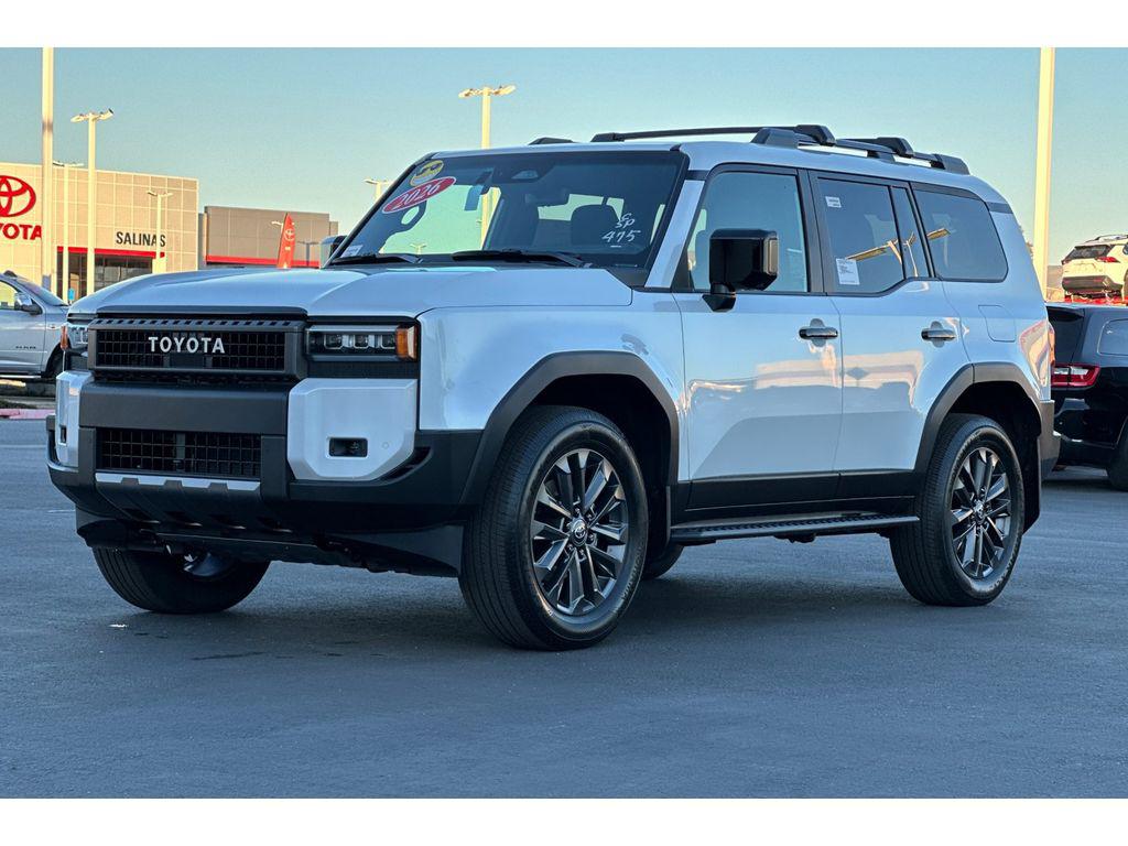 TOYOTA LAND CRUISER - 7