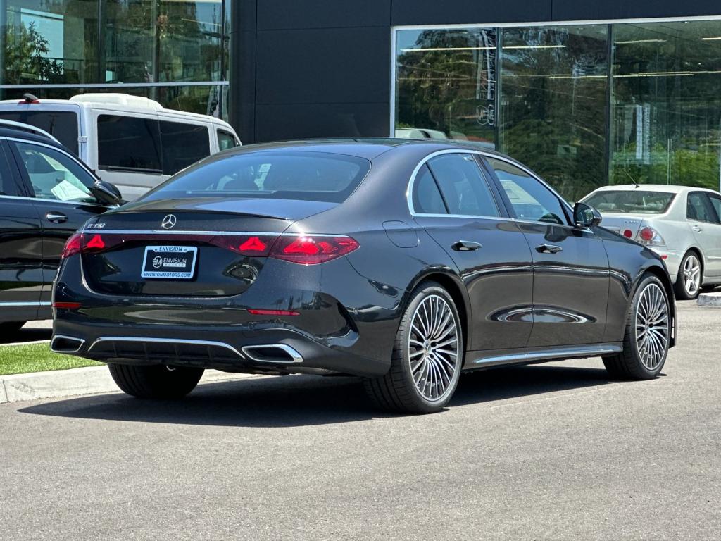 2025 Mercedes-BENZ E-CLASS 照片 3