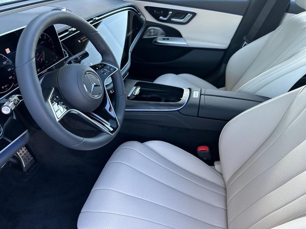 MERCEDES-BENZ E-CLASS - 10