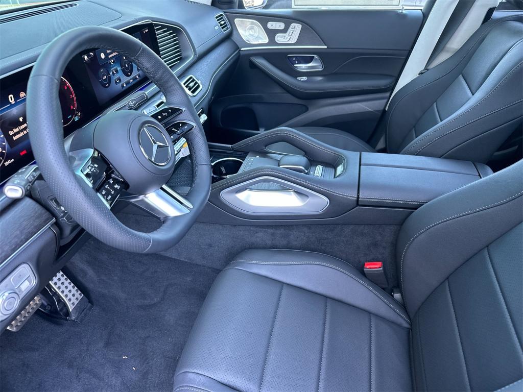 MERCEDES-BENZ GLS - 10