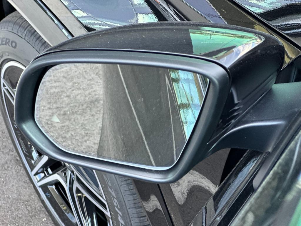 MERCEDES-BENZ GLS - 9