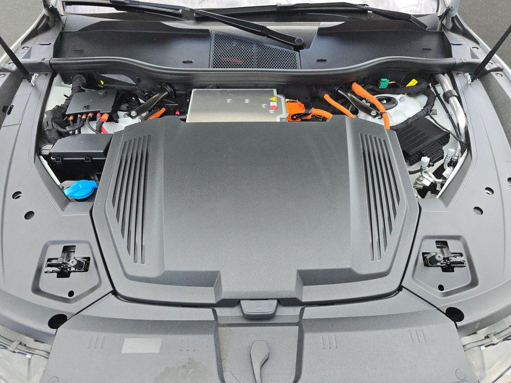 2024 AUDI Q8 E-TRON PRESTIGE thumbnail 34