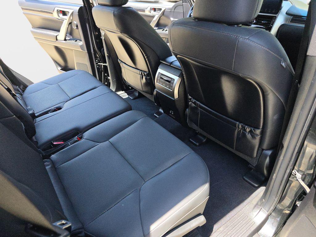 2022 Lexus GX 460 PREMIUM — миниатюра 13