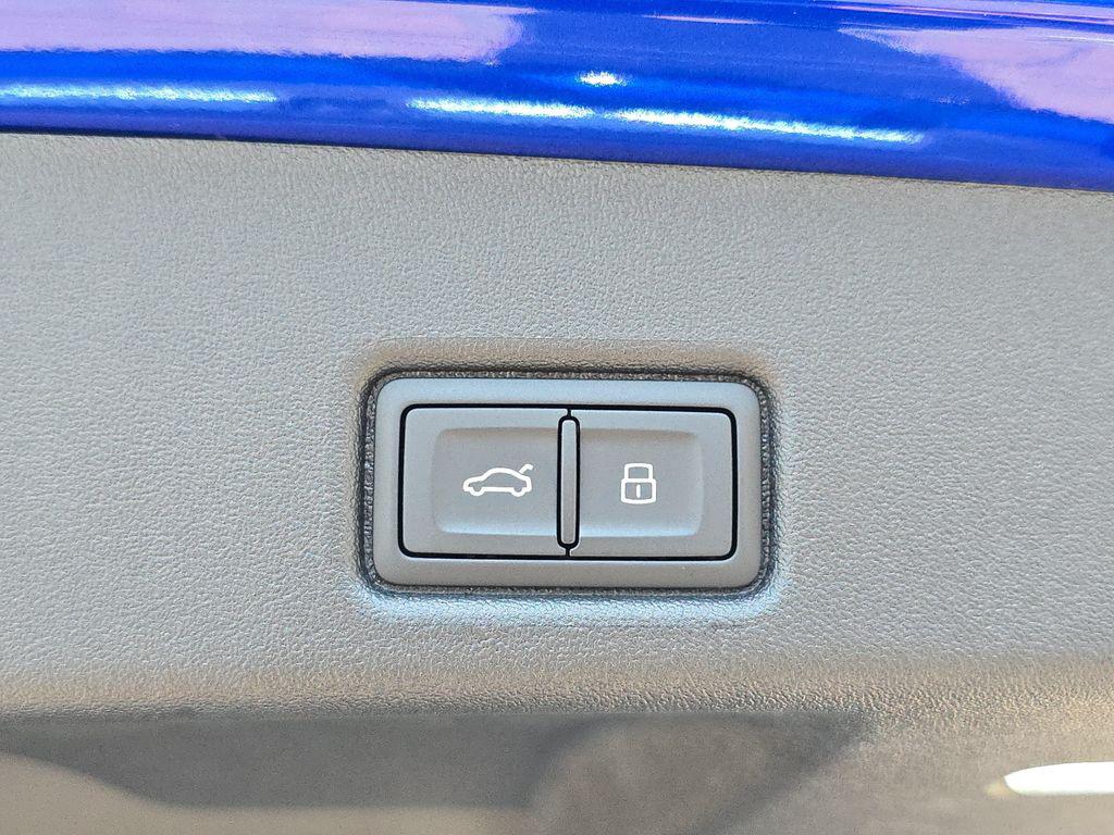 2026 AUDI Q5 2.0T — фото 13