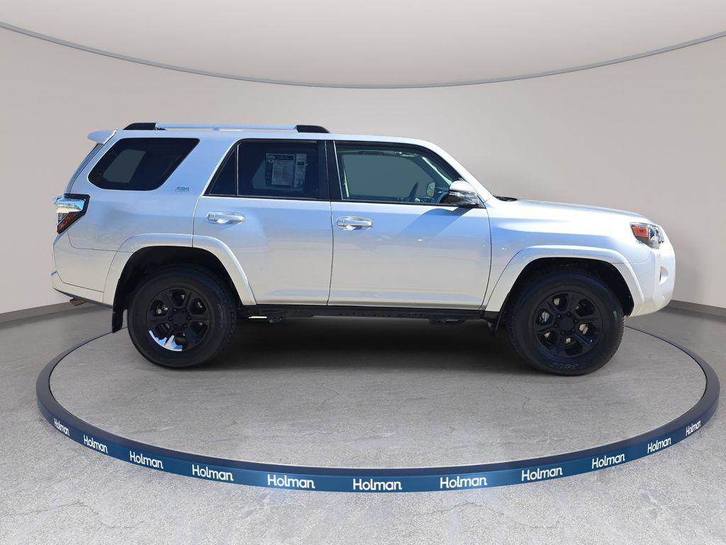 TOYOTA 4RUNNER - 5