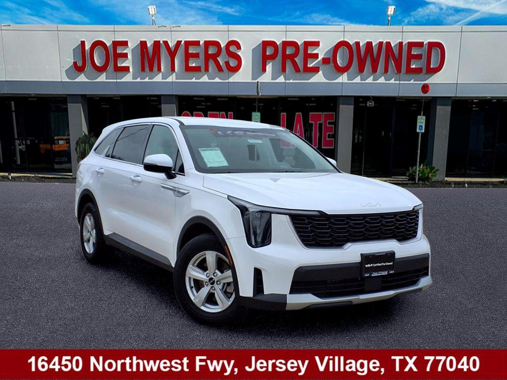 New 2026 Kia Sorento LX