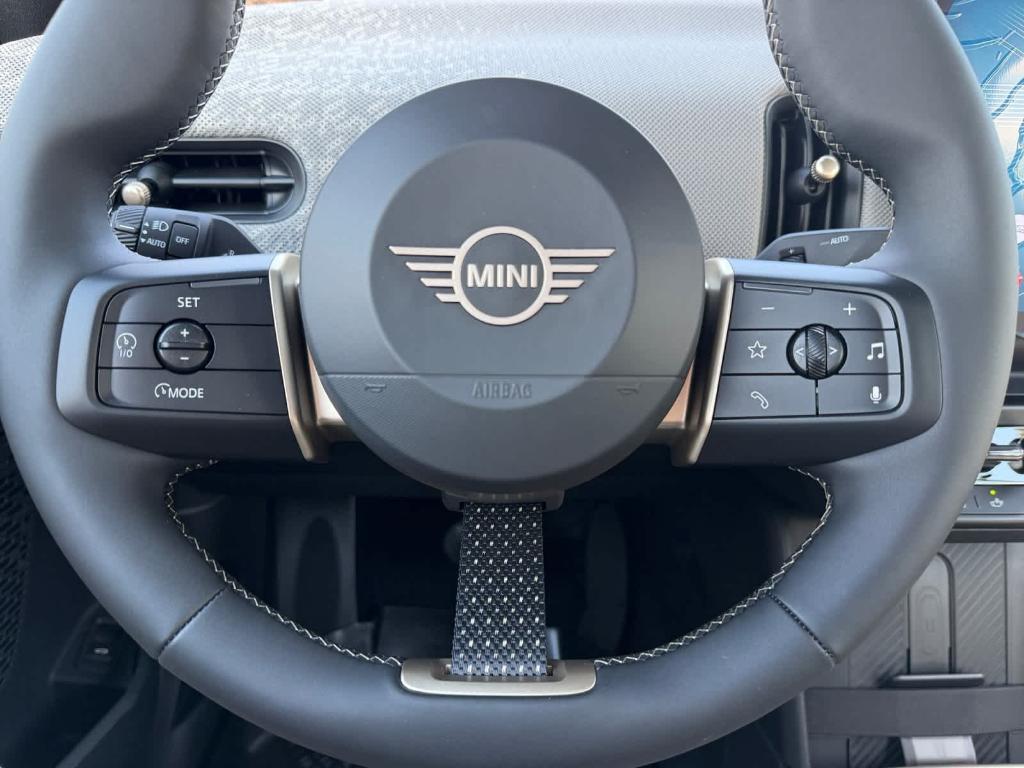 صورة مصغرة 18 لـ 2026 MINI CONVERTIBLE COOPER