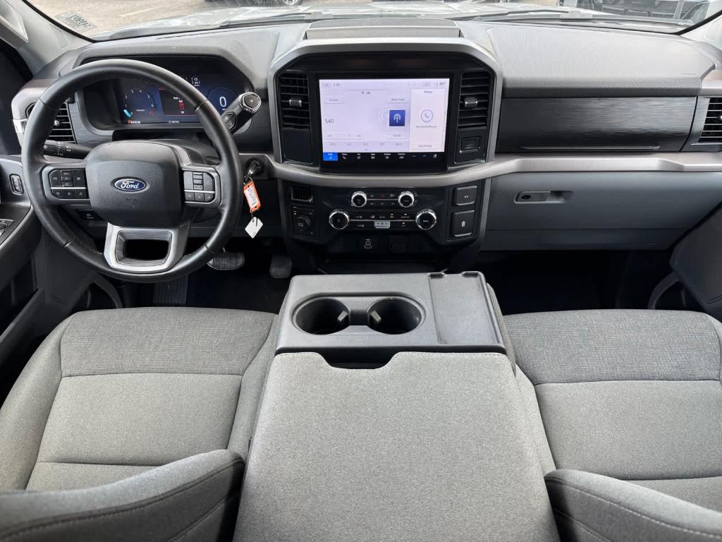 صورة مصغرة 26 لـ 2025 FORD F-150 XLT