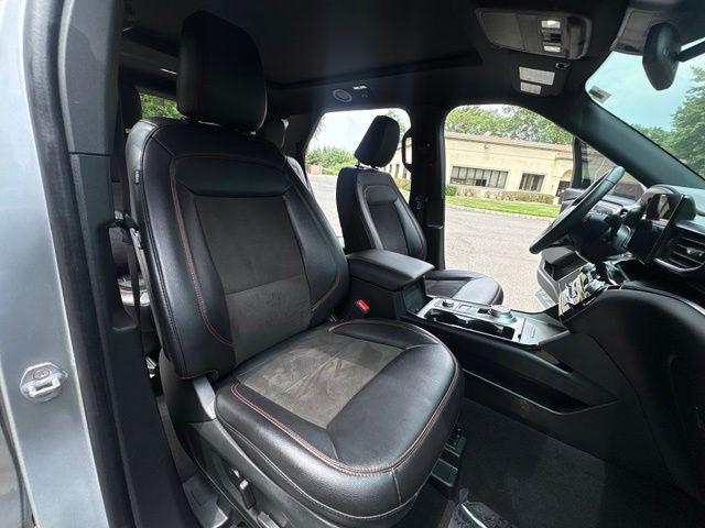 صورة مصغرة 24 لـ 2024 FORD EXPLORER ST-LINE