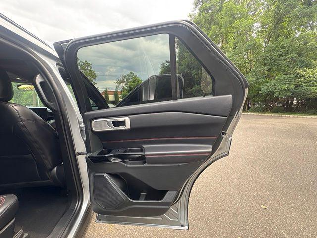 صورة مصغرة 25 لـ 2024 FORD EXPLORER ST-LINE