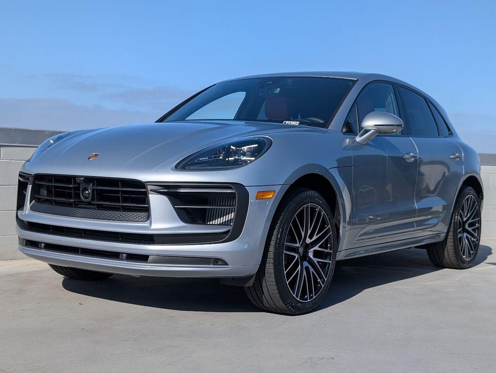 New 2026 Porsche Macan Macan