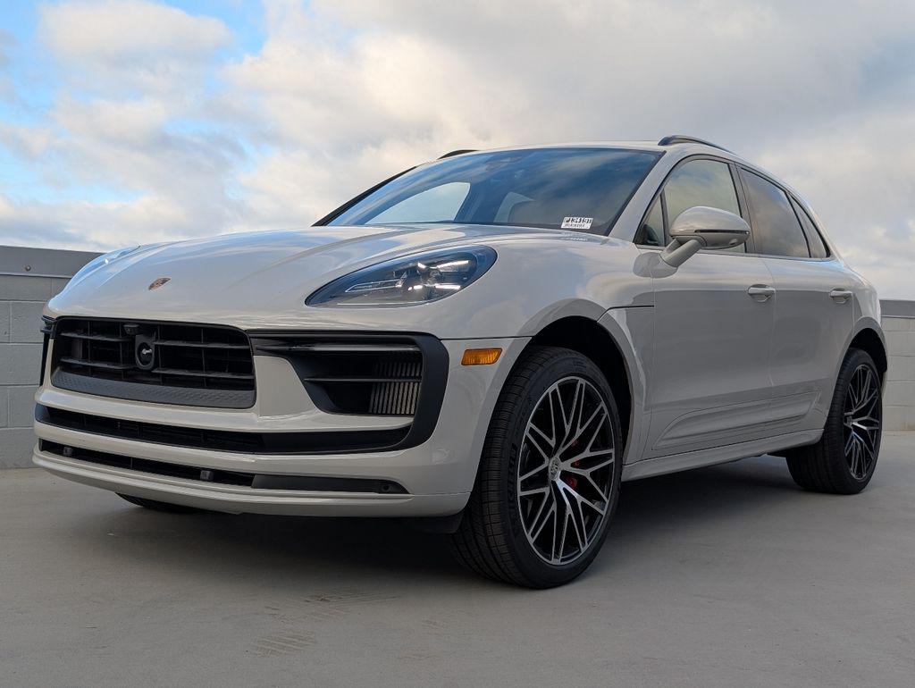 New 2026 Porsche Macan Macan