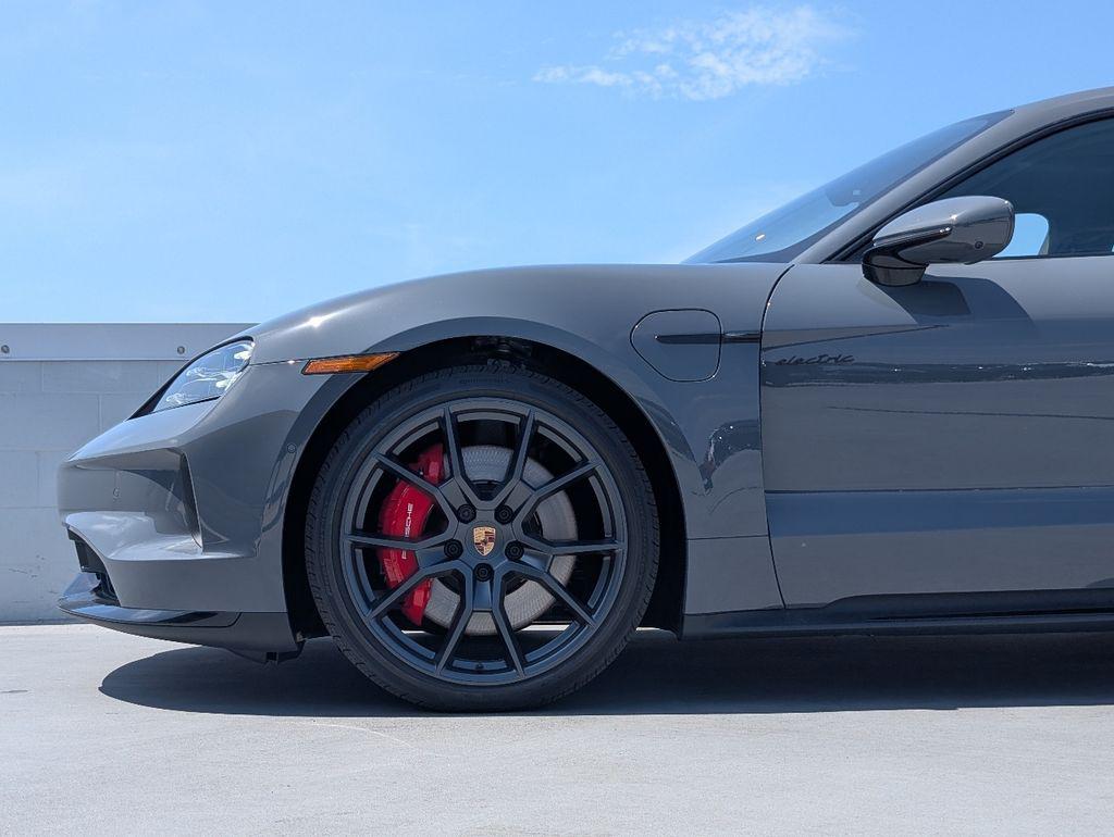 2026 Porsche TAYCAN GTS SPORT TURISMO 照片 9