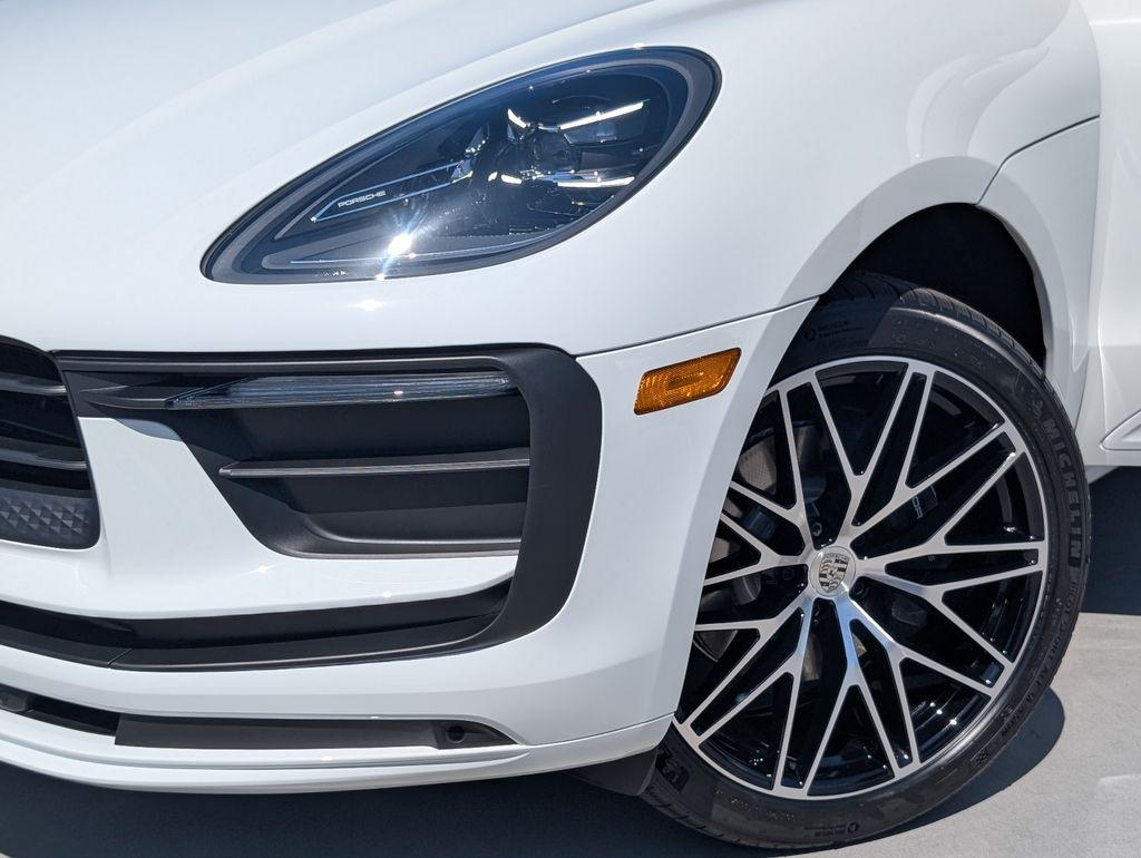 2026 Porsche MACAN — фото 10