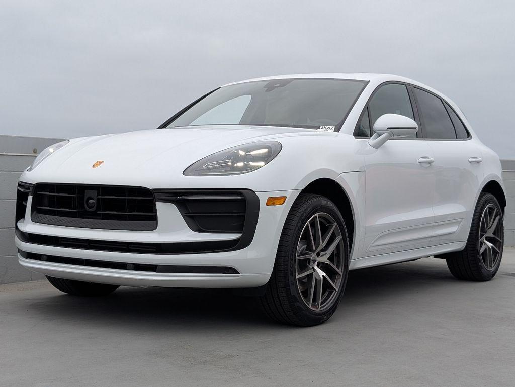 New 2026 Porsche Macan Macan