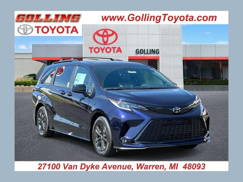 New 2026 Toyota Sienna XSE 7 Passenger