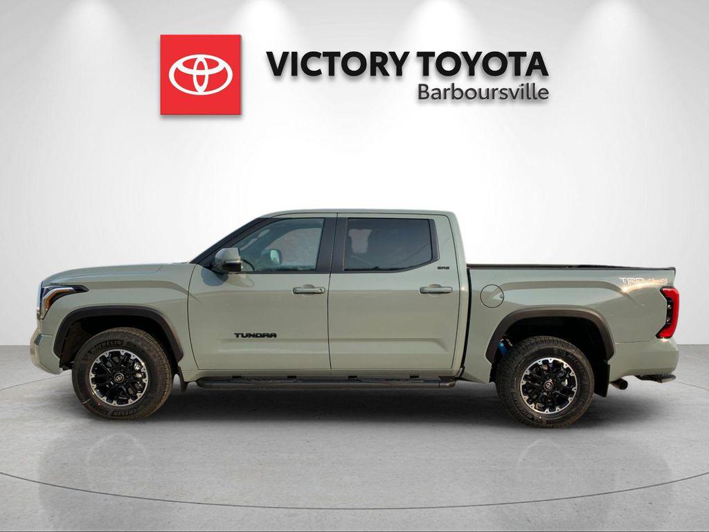 TOYOTA TUNDRA - 2