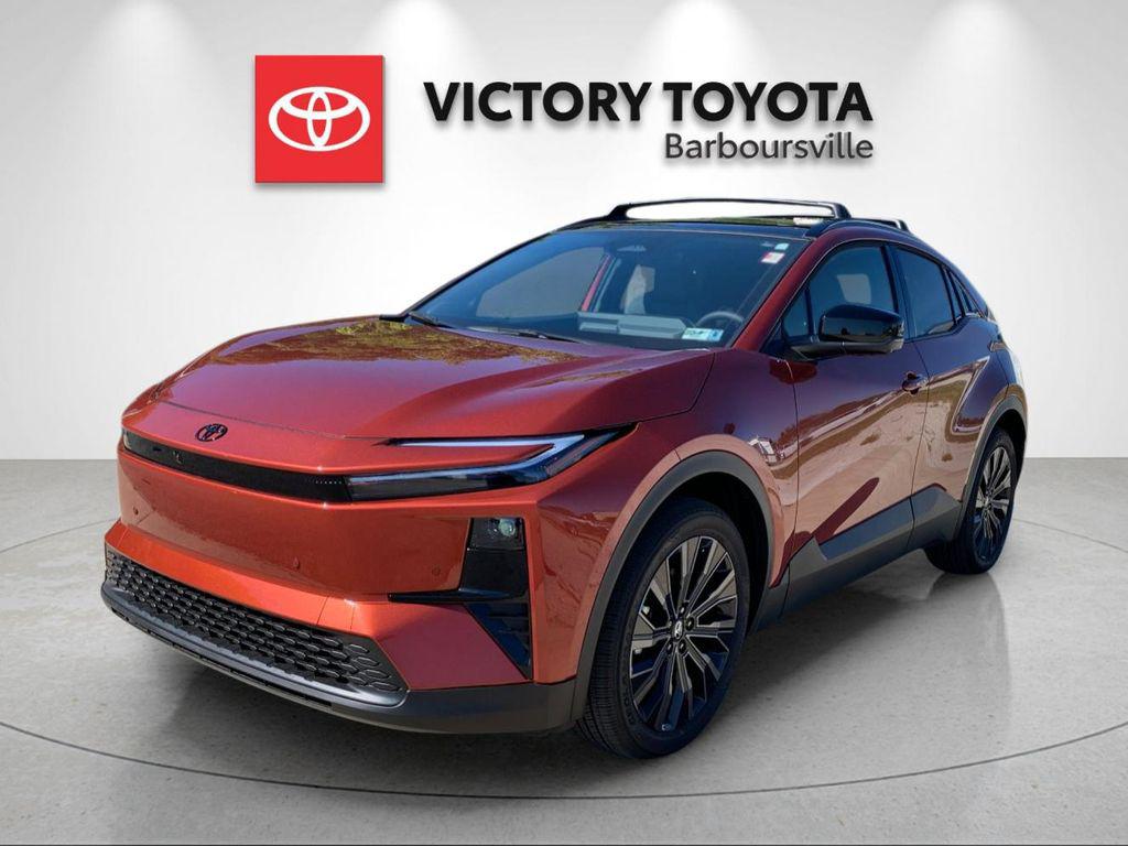 New 2026 Toyota C-HR XSE