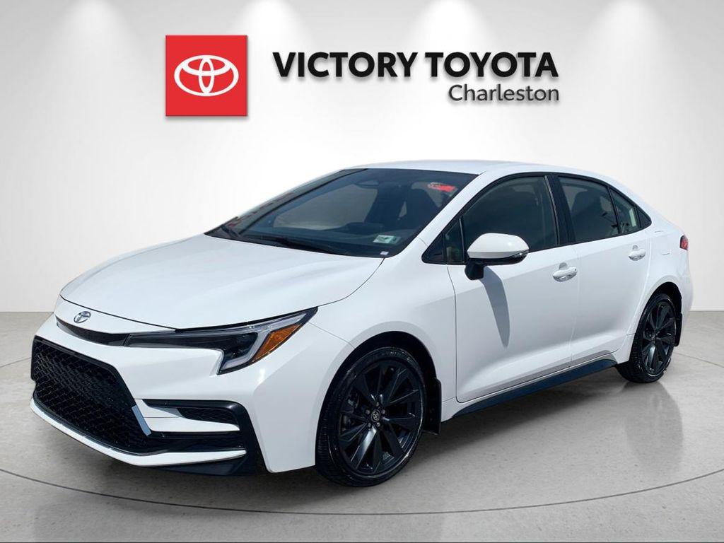 New 2026 Toyota Corolla Hybrid SE