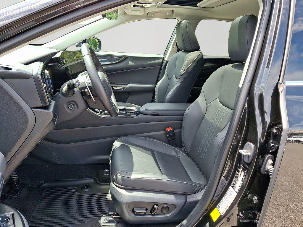 صورة مصغرة 14 لـ 2025 Lexus NX 350 PREMIUM