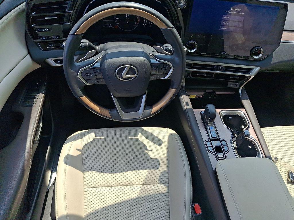 صورة مصغرة 12 لـ 2024 Lexus RX 350 PREMIUM