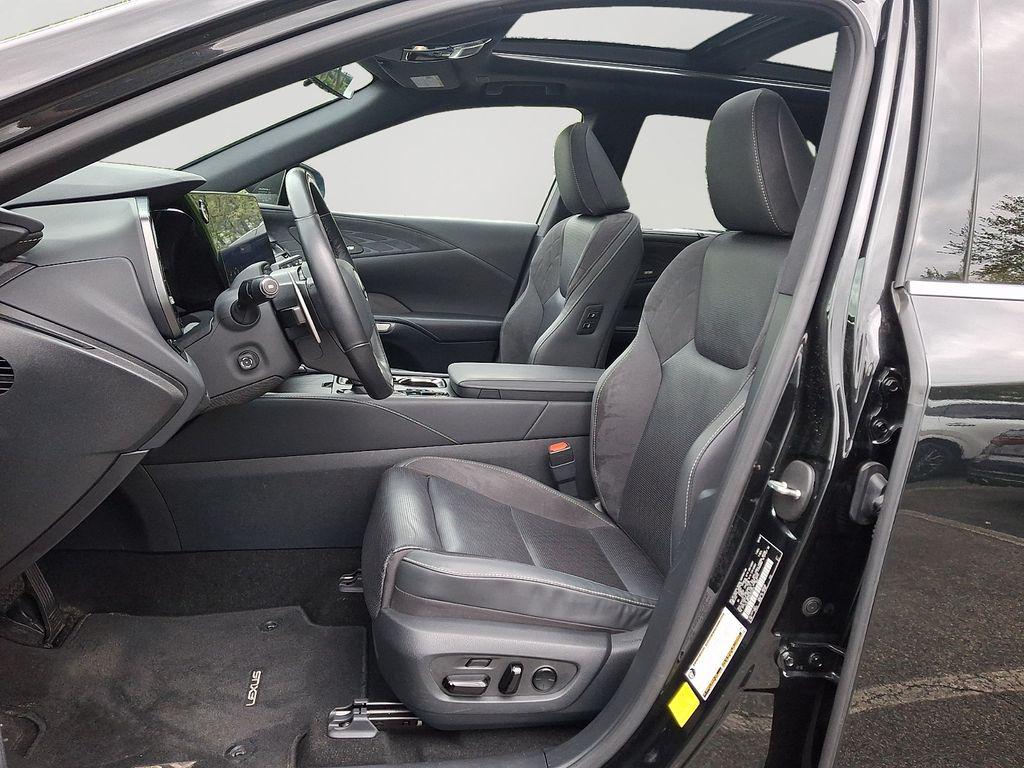 2024 LEXUS RX 450H+ BASE thumbnail 13