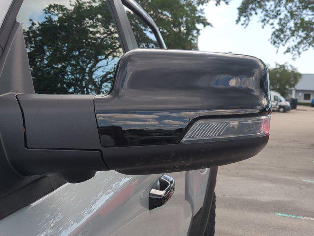 2026 RAM 1500 RHO CREW CAB 4X4 5'7' BOX — миниатюра 12