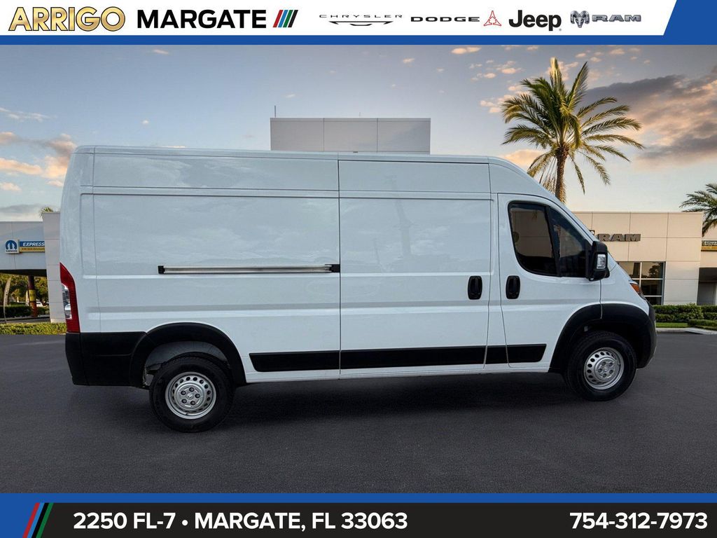 صورة 8 لـ 2026 RAM PROMASTER 2500 TRADESMAN
