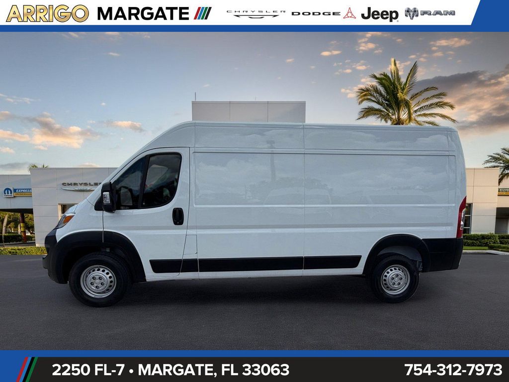 صورة 4 لـ 2026 RAM PROMASTER 2500 TRADESMAN