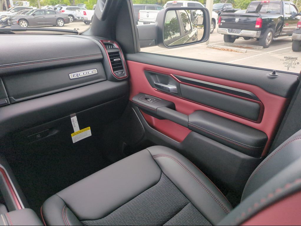 2026 RAM 1500 REBEL — миниатюра 17