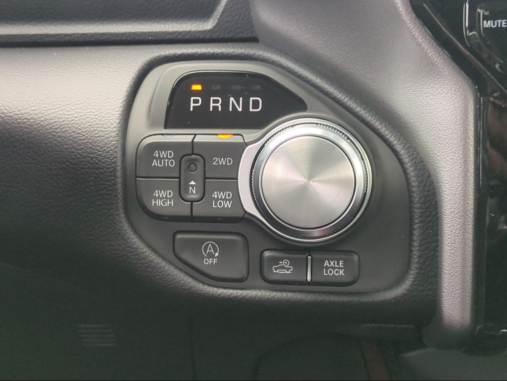 2026 RAM 1500 REBEL — миниатюра 19