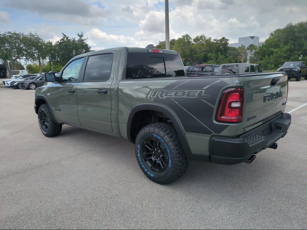 2026 RAM 1500 REBEL 照片 7