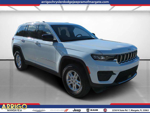 New 2025 Jeep Grand Cherokee Laredo