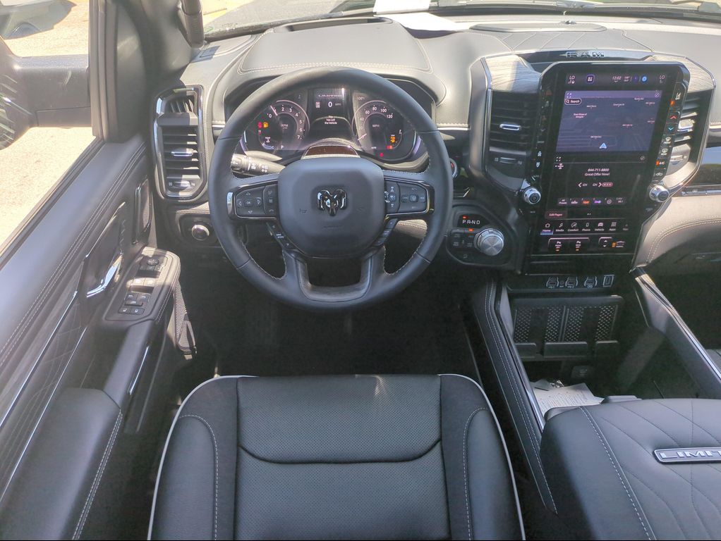 صورة مصغرة 16 لـ 2026 RAM 1500 LIMITED