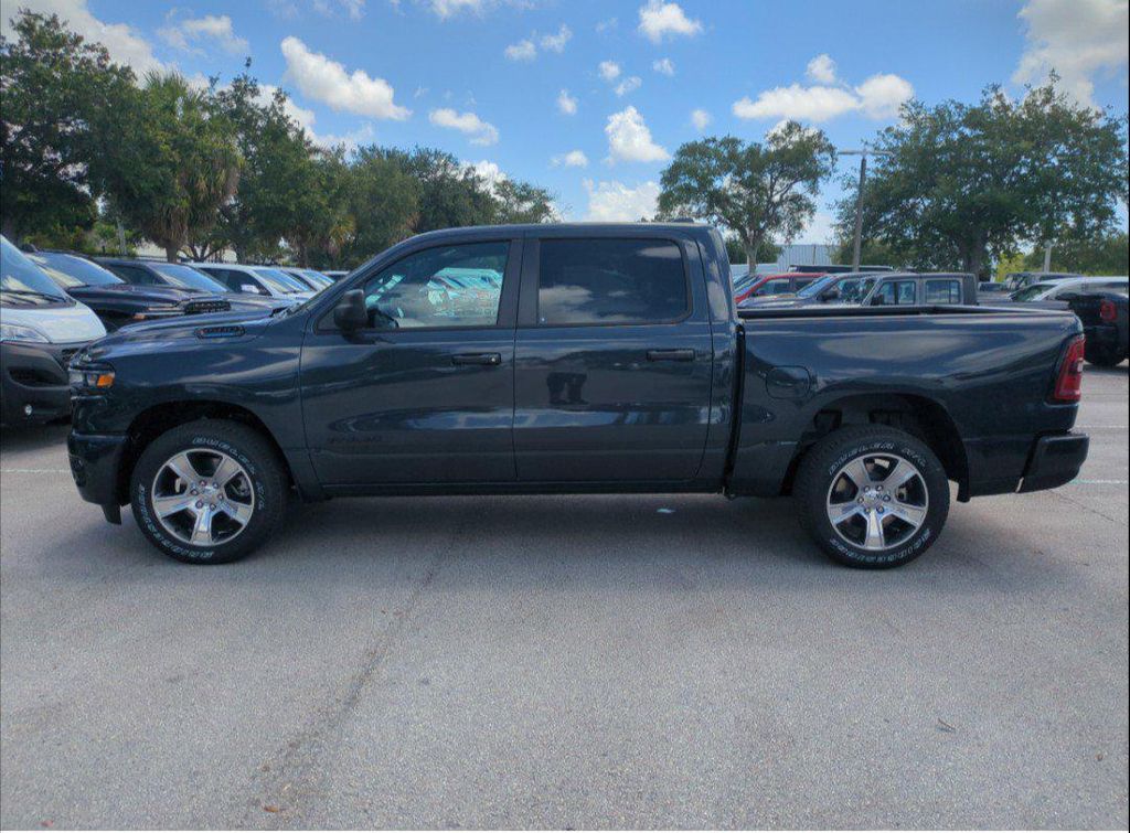 2026 RAM 1500 EXPRESS 照片 8