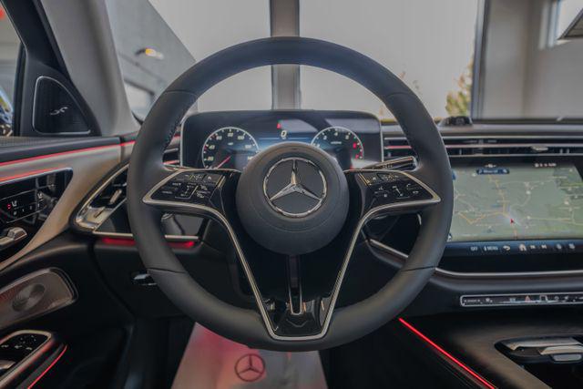 MERCEDES-BENZ E-CLASS - 9