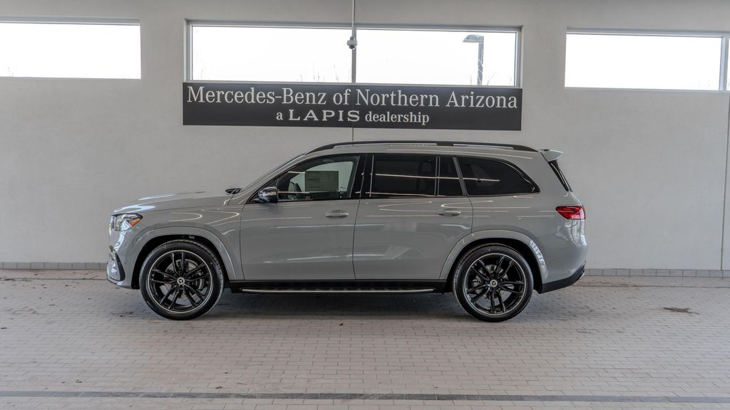 MERCEDES-BENZ GLS - 2
